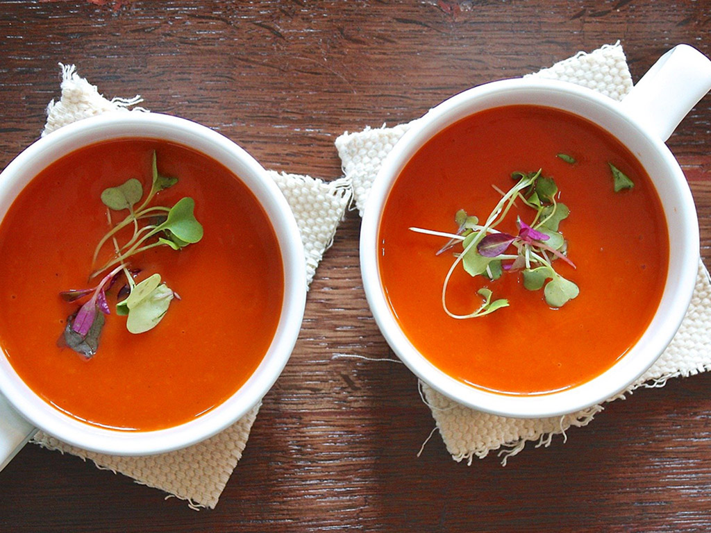Ayurveda Rezept: Paprika-Birnen-Suppe | Ayurveda Parkschlösschen Health Blog