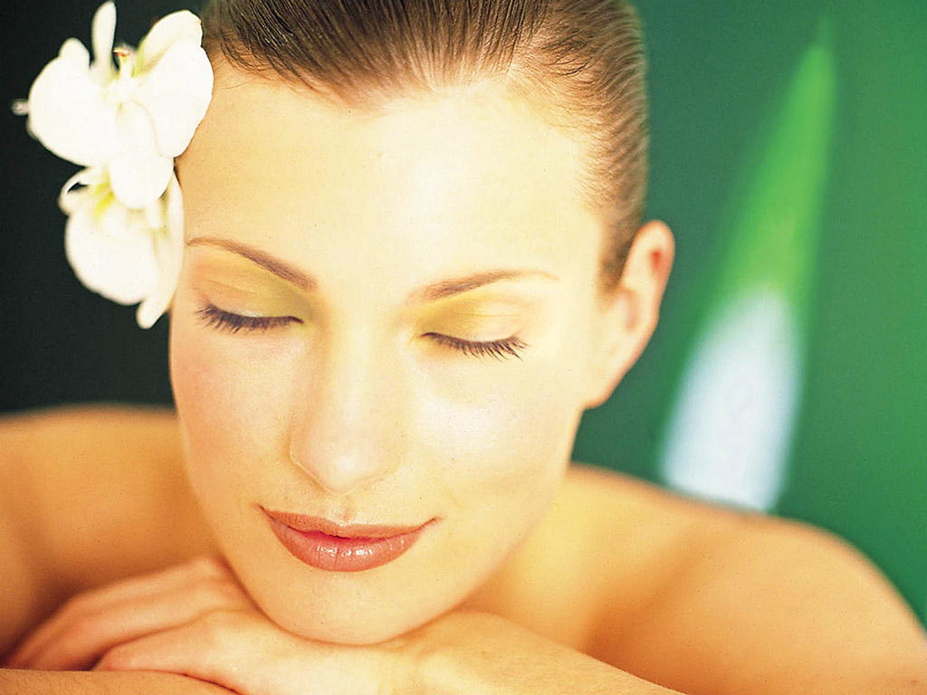 Lippenpflege mit Ghee | Ayurveda Parkschlösschen Health Blog