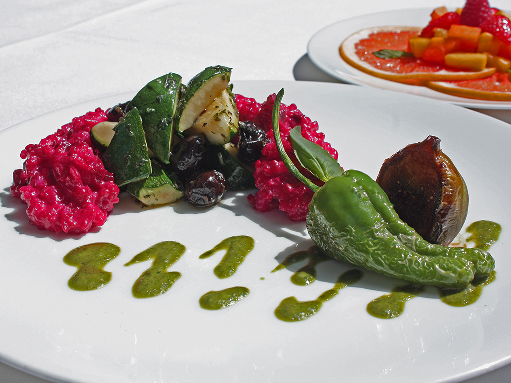 Ayurveda Rezept: Rote Bete Risotto an Zuchhini-Olivengemüse und Basilikum-Pest | Ayurveda Parkschlösschen Health Blog