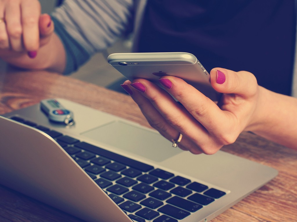 Digital Detox Digitale Achtsamkeit | Ayurveda Parkschlösschen Health Blog