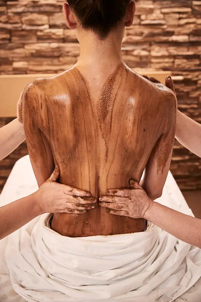 Ayurveda Parkschlösschen Pressemeldung Udvartana Behandlung